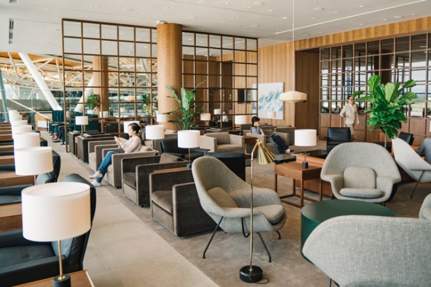 Cathay-Pacific-Vancouver-Lounge-1